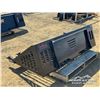 Image 4 : LANDHONOR SKID STEER ROCK BUCKET