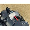 Image 7 : LANDHONOR 15000 LB. HYDRAULIC WINCH