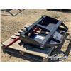 Image 4 : LANDHONOR SKID STEER BALE SPEAR