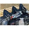 Image 6 : LANDHONOR 15000 LB. HYDRAULIC WINCH