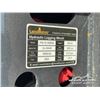 Image 9 : LANDHONOR 15000 LB. HYDRAULIC WINCH