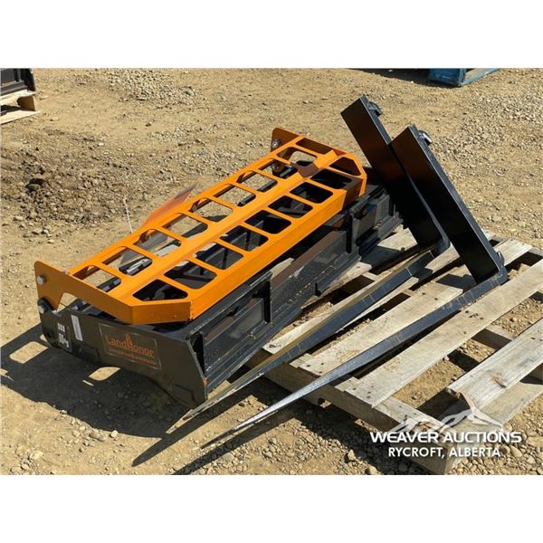 LANDHONOR SKID STEER PALLET FORKS