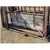 Image 5 : CATTLE SQUEEZE