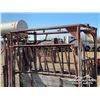 Image 6 : CATTLE SQUEEZE