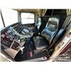 Image 8 : 2020 PETERBILT 367 TRI/A SLEEPER TRUCK TRACTOR