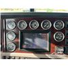 Image 22 : 2018 PETERBILT 367 TRI/A SLEEPER TRUCK TRACTOR