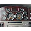 Image 16 : 2021 PETERBILT 367 TRI/A SLEEPER TRUCK TRACTOR