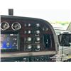 Image 23 : 2021 PETERBILT 367 TRI/A SLEEPER TRUCK TRACTOR