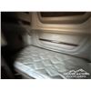 Image 31 : 2021 PETERBILT 367 TRI/A SLEEPER TRUCK TRACTOR