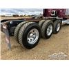 Image 63 : 2021 PETERBILT 367 TRI/A SLEEPER TRUCK TRACTOR