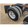 Image 68 : 2021 PETERBILT 367 TRI/A SLEEPER TRUCK TRACTOR