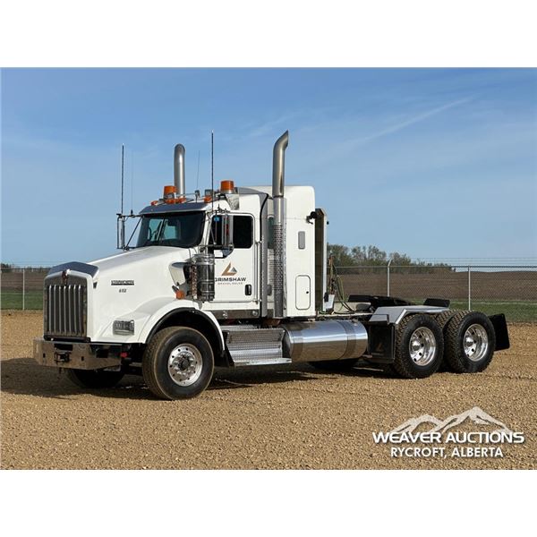 2019 KENWORTH T800 T/A SLEEPER TRUCK TRACTOR