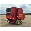 Image 3 : NEW HOLLAND 688 ROUND BALER