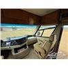 Image 11 : 2011 MONACO ROADMASTER VESTA 32PBS S/A MOTORHOME