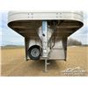 Image 6 : 2015 EXISS STK 24 FT. 5TH WHEEL T/A STOCK TRAILER
