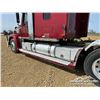 Image 72 : 2004 FREIGHTLINER CORONADO T/A SLEEPER TRUCK