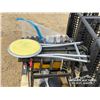Image 21 : LINCOLN ELECTRIC WELD-PAK 100 WELDER & ACCESSORIES