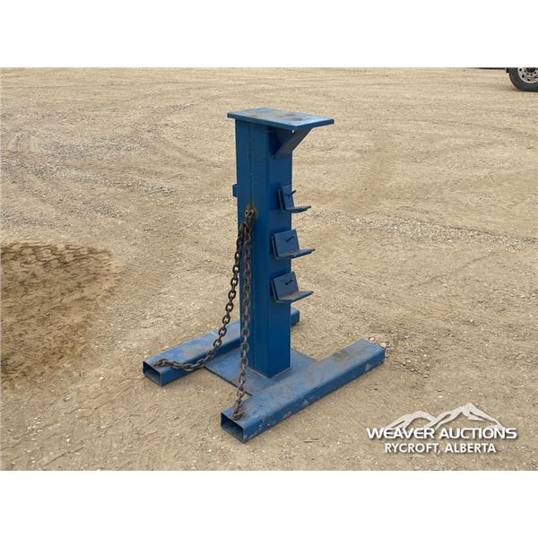 METAL STAND