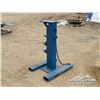 Image 4 : METAL STAND