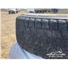 Image 8 : (4) BRIDGESTONE 275/60R20 TIRES