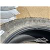 Image 5 : (4) GOODYEAR LT275/60R20 TIRES