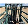 Image 11 : CATTLE SQUEEZE & PALPATION CAGE