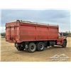 Image 3 : 1976 GMC SIERRA GRANDE 6500 T/A GRAIN TRUCK