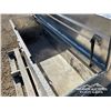 Image 10 : 57 IN. DEEZEE TOOLBOX SLIP TANK