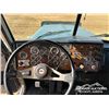 Image 15 : 1999 PETERBILT 378 TRI/A SLEEPER WINCH TRACTOR