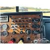 Image 23 : 1999 PETERBILT 378 TRI/A SLEEPER WINCH TRACTOR