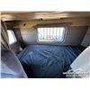 Image 29 : 1999 PETERBILT 378 TRI/A SLEEPER WINCH TRACTOR
