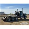 Image 3 : 1999 PETERBILT 378 TRI/A SLEEPER WINCH TRACTOR