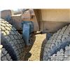 Image 68 : 1999 PETERBILT 378 TRI/A SLEEPER WINCH TRACTOR