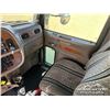 Image 11 : 2006 PETERBILT 378 T/A SLEEPER WINCH TRACTOR