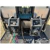 Image 71 : 2006 PETERBILT 378 T/A SLEEPER WINCH TRACTOR