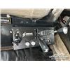 Image 29 : 2003 KENWORTH T800H TRI/A SLEEPER WINCH TRACTOR