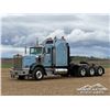 Image 2 : 2003 KENWORTH T800H TRI/A SLEEPER WINCH TRACTOR