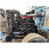 Image 38 : 2003 KENWORTH T800H TRI/A SLEEPER WINCH TRACTOR