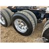 Image 68 : 2003 KENWORTH T800H TRI/A SLEEPER WINCH TRACTOR
