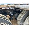 Image 73 : 2003 KENWORTH T800H TRI/A SLEEPER WINCH TRACTOR