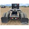 Image 74 : 2003 KENWORTH T800H TRI/A SLEEPER WINCH TRACTOR