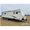 Image 3 : 2006 ARCTIC FOX 30 FT. T/A TRAVEL TRAILER
