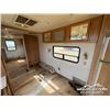 Image 22 : 1992 TERRY RESORT 27 FT. T/A TRAVEL TRAILER