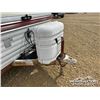 Image 7 : 1992 TERRY RESORT 27 FT. T/A TRAVEL TRAILER