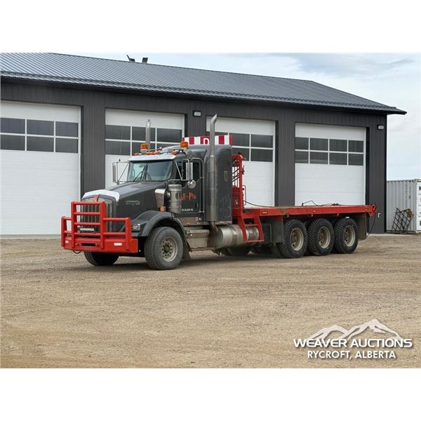 2007 KENWORTH T800 TRI/A  BED TRUCK