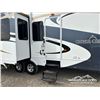 Image 18 : 2010 CEDAR CREEK 40 FT. 5TH WHEEL TRAVEL TRAILER