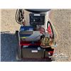 Image 7 : HOTSY HOT WATER PRESSURE WASHER 1500 PSI