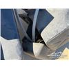 Image 13 : (3) JOHN DEERE BLOWER BAGGERS