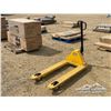 Image 1 : INDUSTRIAL 3000 KG PALLET JACK