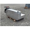 Image 3 : L-SHAPED FUEL TANK W/ PUMP